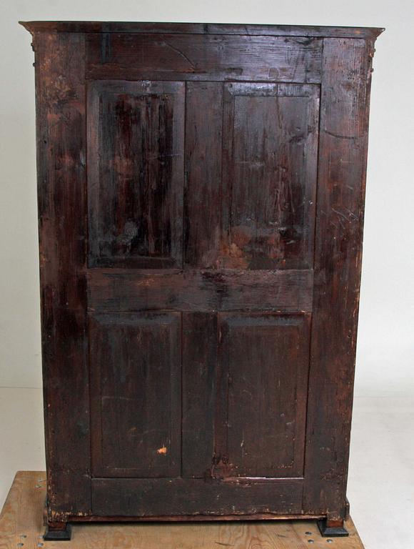 KLÄDSKÅP, 1800-tal.
