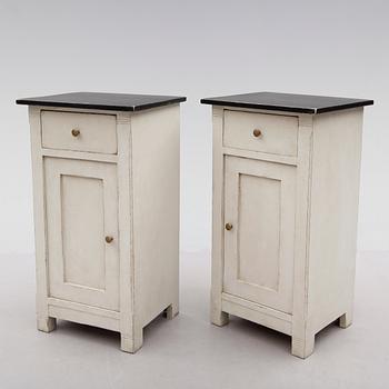 SÄNGBORD, 1 par, tidigt 1900-tal.