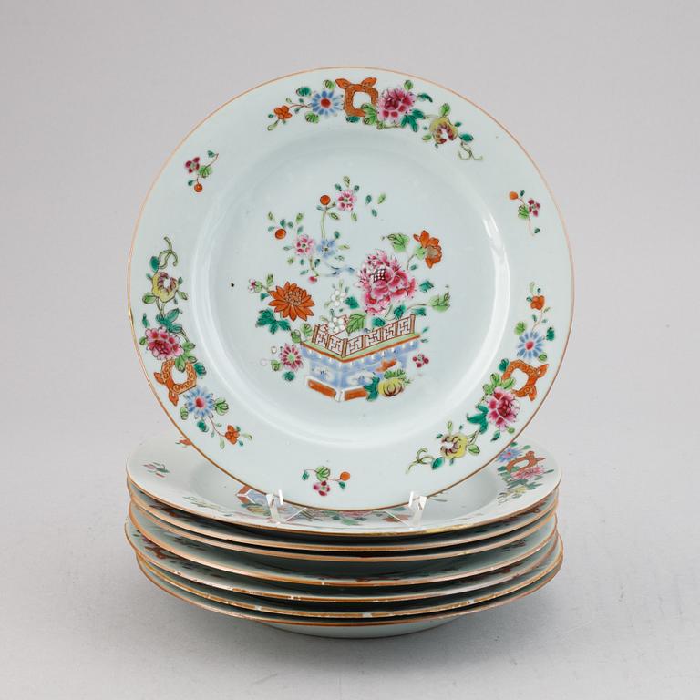 Eight famille rose export porcelain plates, Qing dynasty, Qianlong (1736-95).