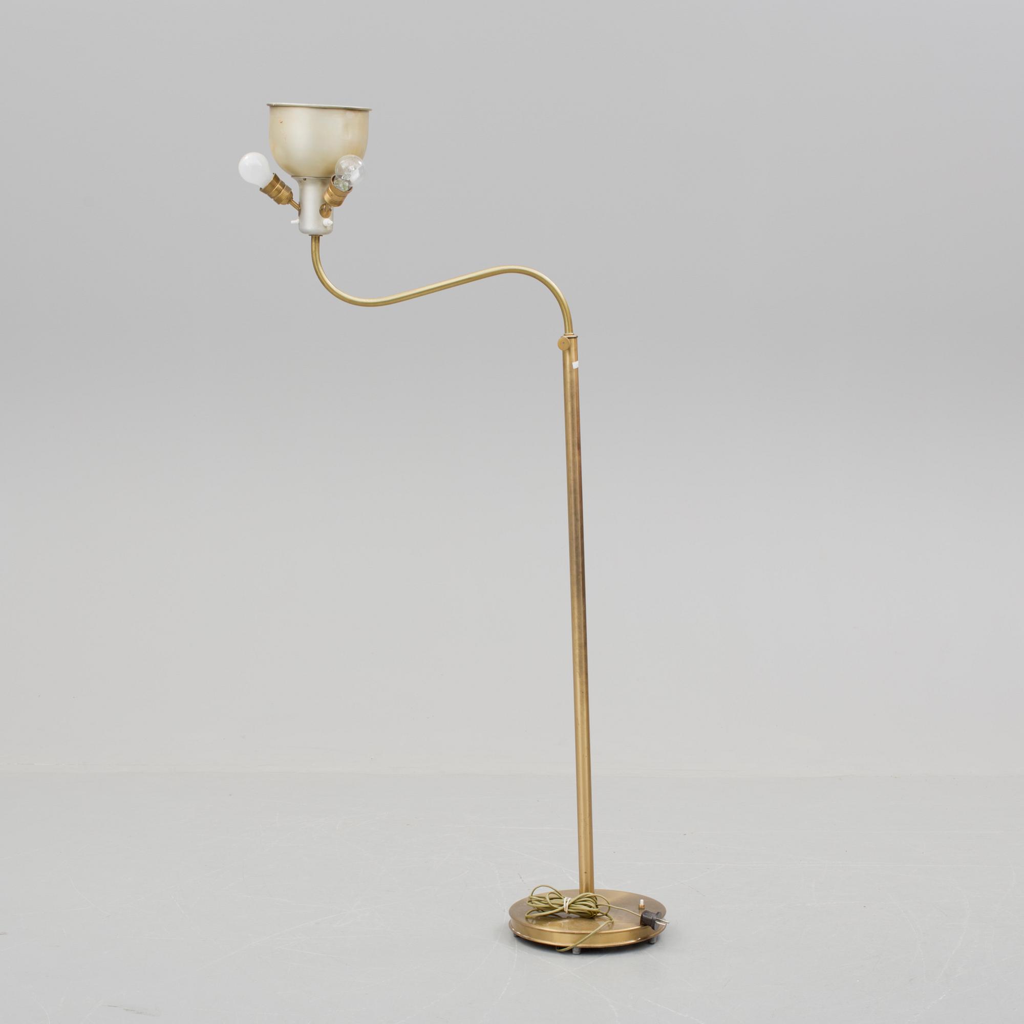 GOLVLAMPA, modell 2368/2148, "Stora Kamelen", Josef Frank, Firma Svenskt Tenn.