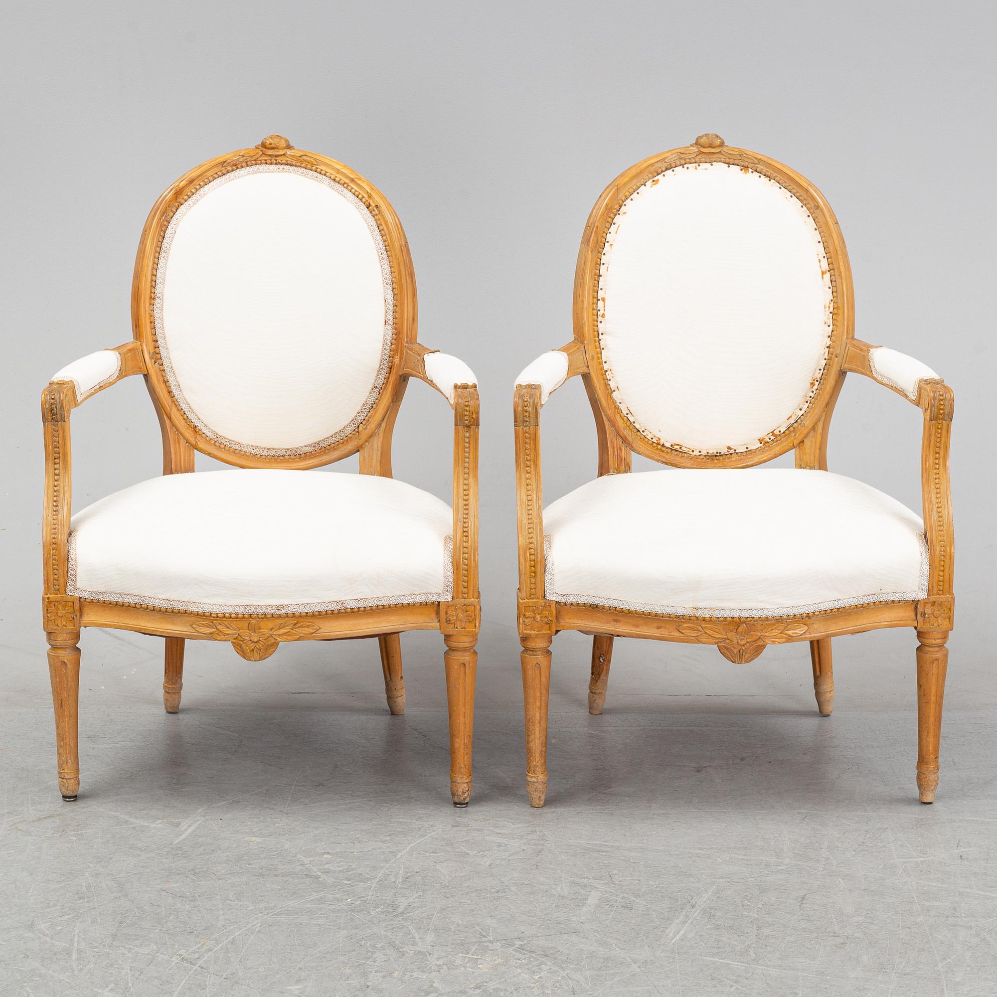 A pair of Gustavian armchairs, late 18th century.