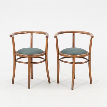 Karmstolar ett par Thonet 1900-talets första hälft.