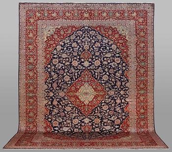 A carpet, Kashan, c. 400 x 297 cm.