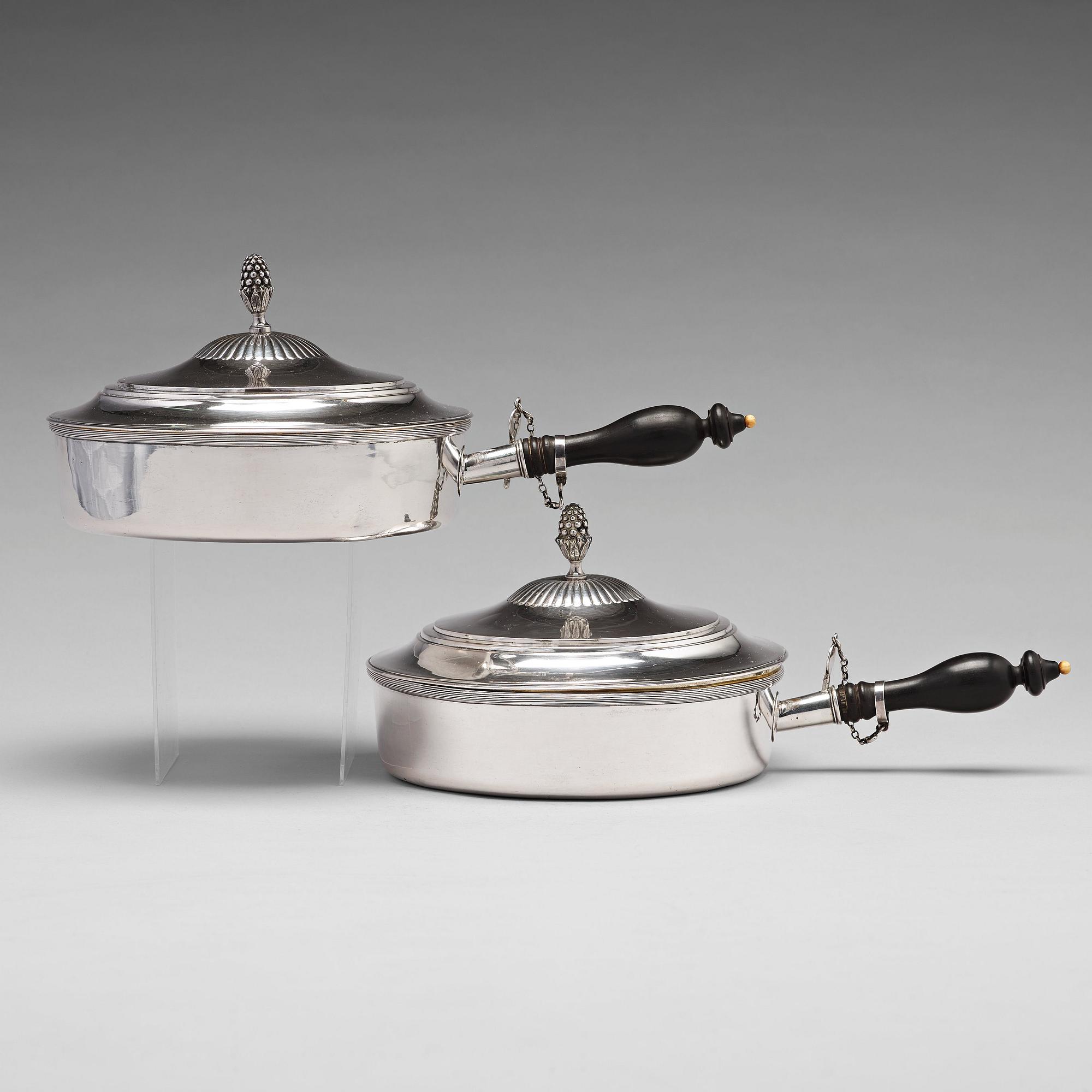 A pair of Swedish 18th century parcel-gilt dishes and cover, mark of Pehr Zethelius, Stockholm 1795.