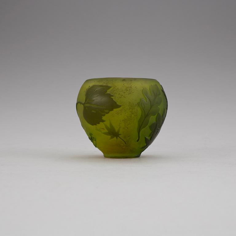 VAS, glas. Emile Gallé, Nancy, Frankrike, 1900-talets början.