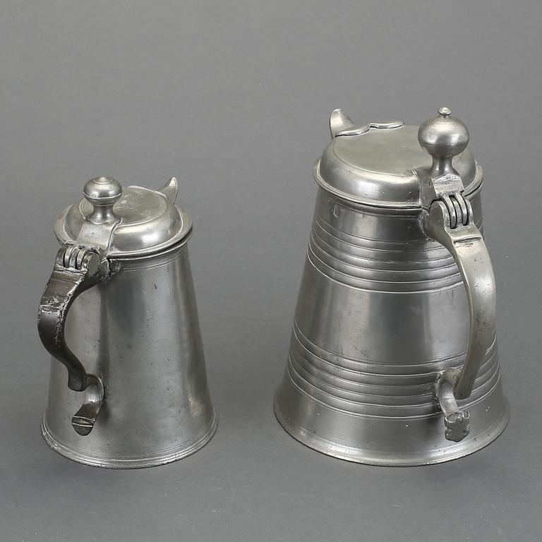 STOP, tenn, 2 st, 1800-tal. Varav en daterad 1825.