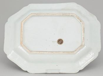 SKÅLFAT, porslin, Qianlongstil, Kina 1800-tal.