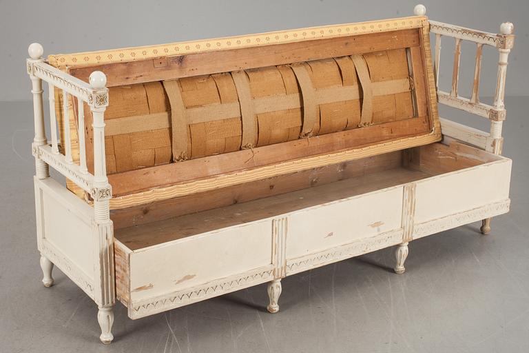SOFFA, gustaviansk stil, 1800-tal.