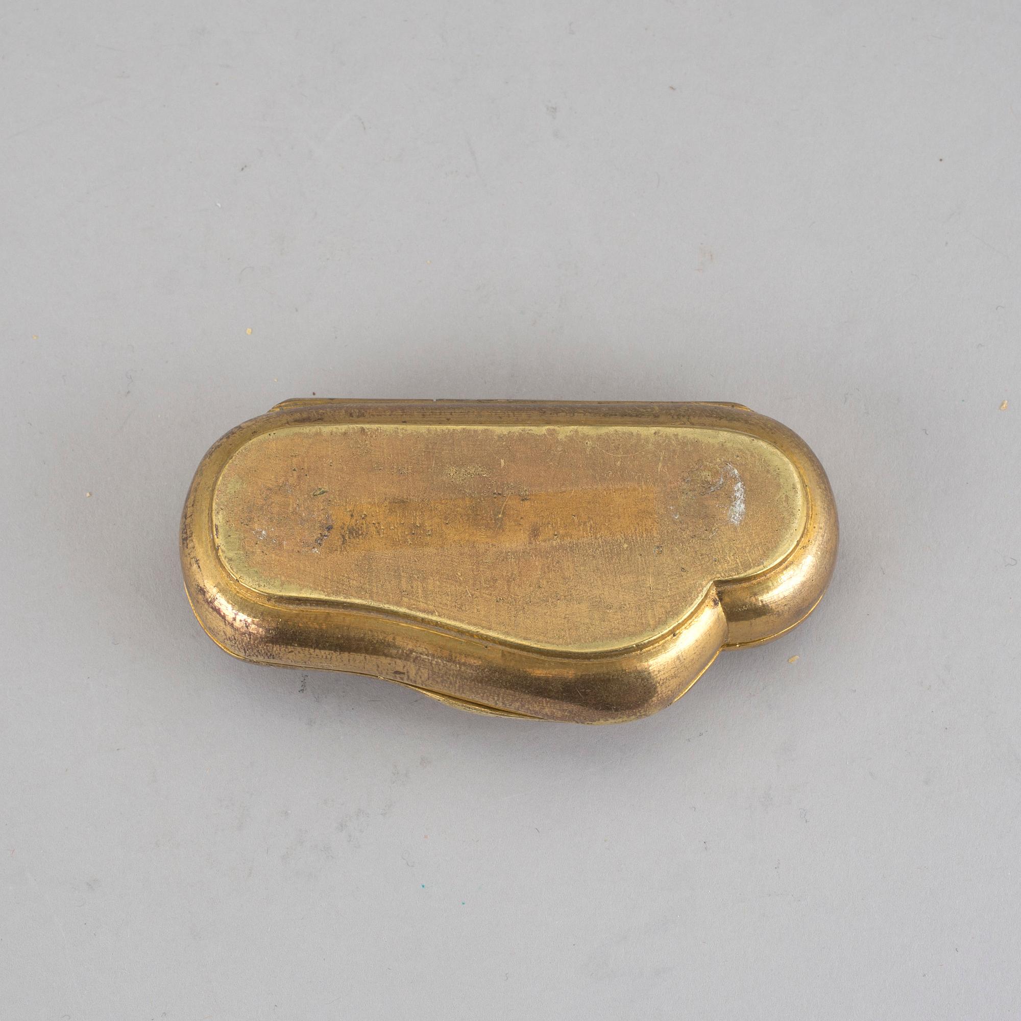 DOSA, mässing, rokoko, 1700-tal.