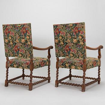 Karmstolar, ett par, barockstil, 1900-talets första kvartal.