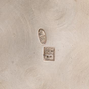 A parcel-gilt silver tea-glass holder, mark possibly of Vasily Andreyev, Moscow 1908-17.