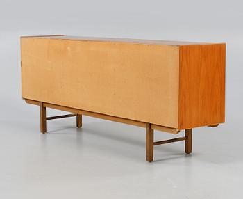 SIDEBOARD, 1900-talets tredje kvartal.