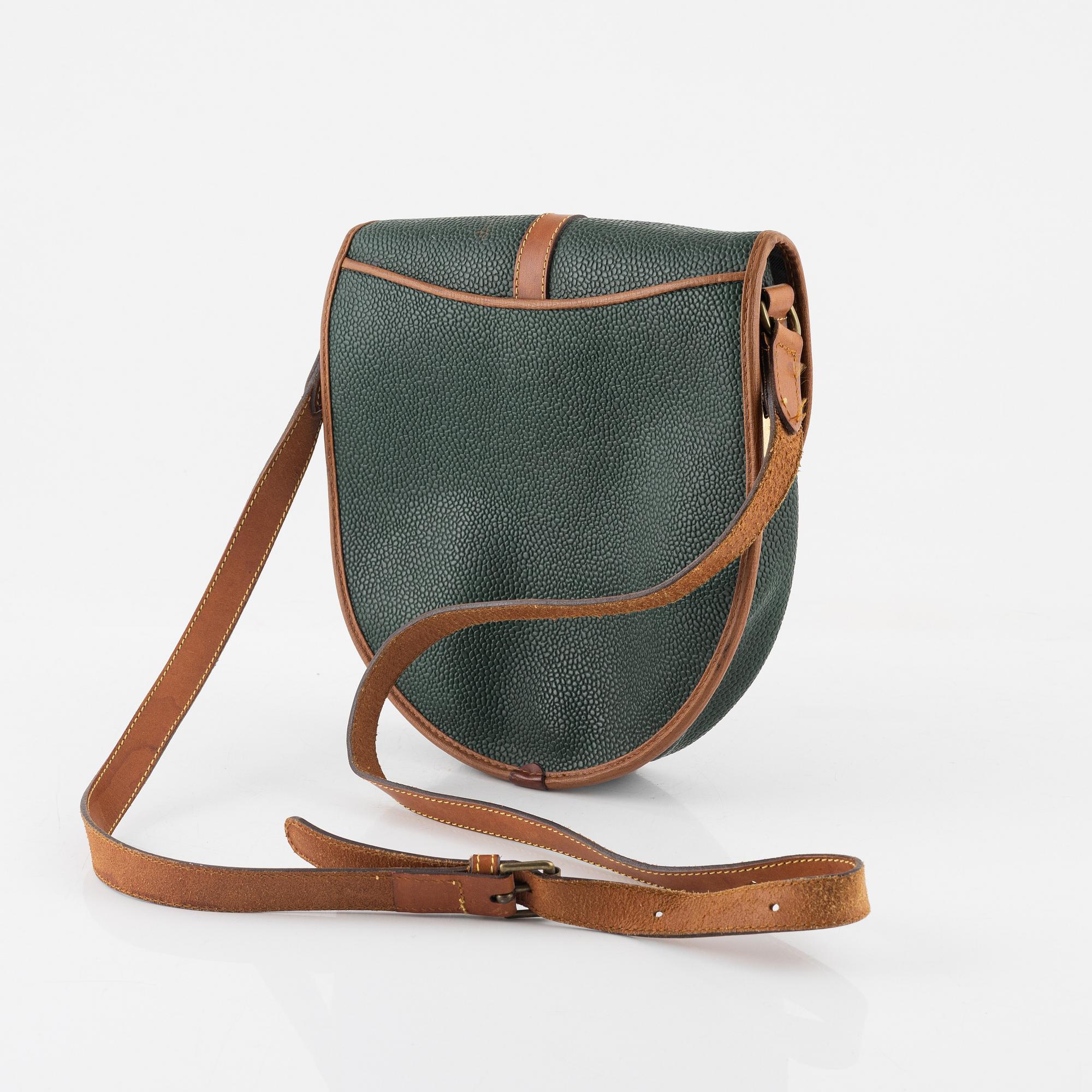 Mulberry, a handbag.