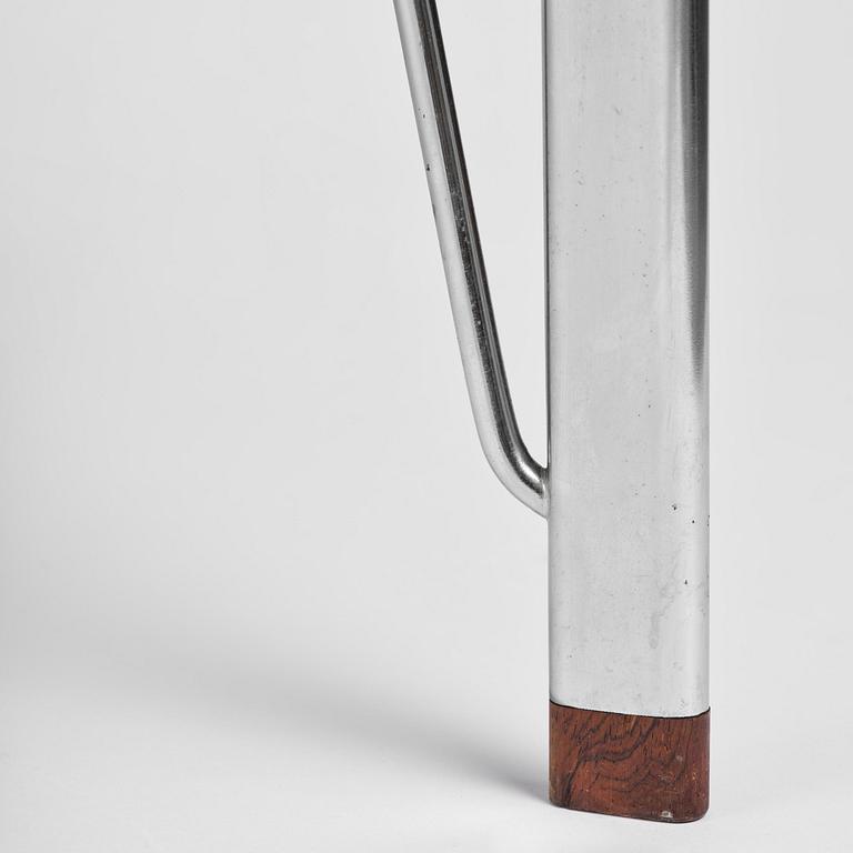 Arne Jacobsen, a writing desk model "3605", Fritz Hansen Denmark, 1967.