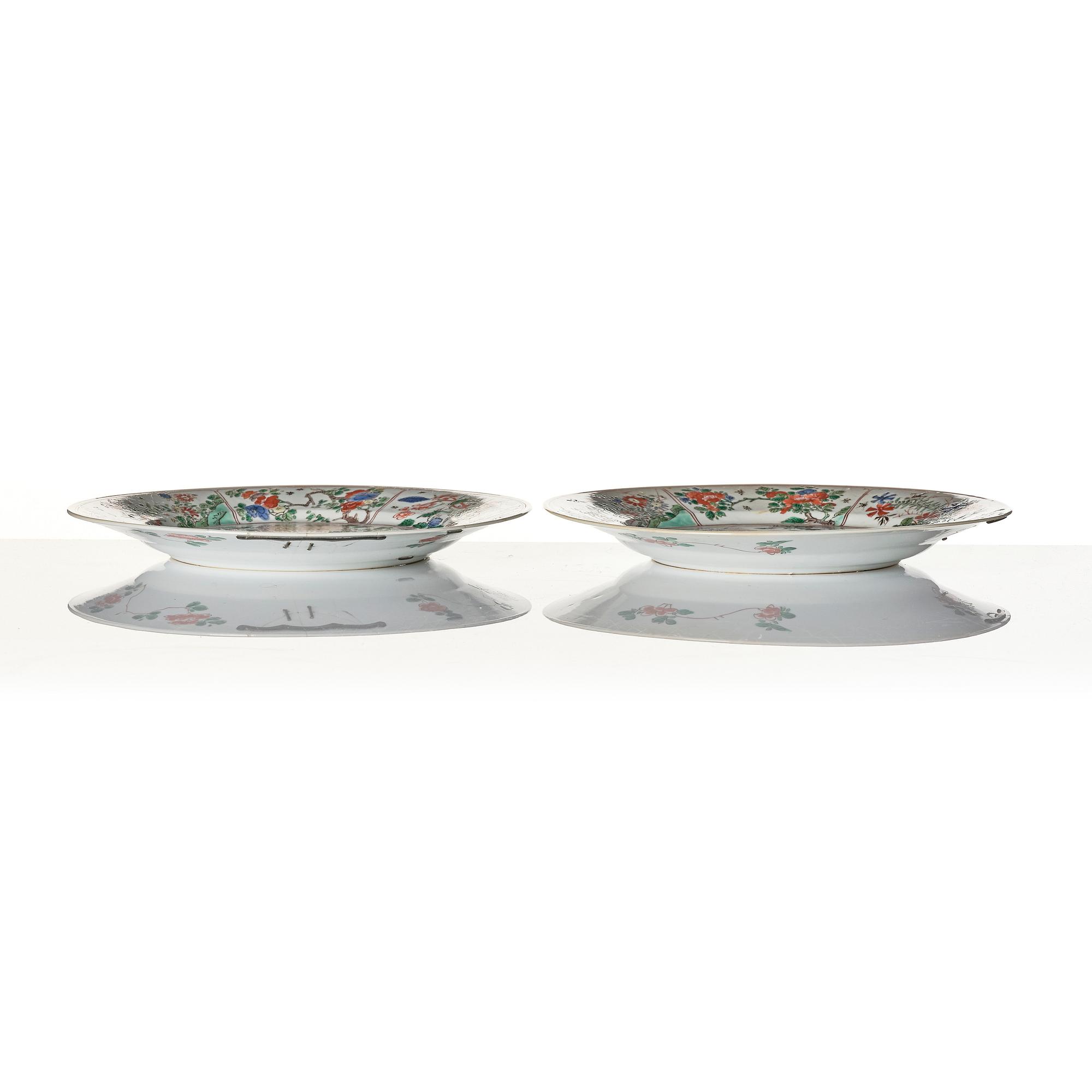 Tallrikar, ett par, porslin, Kina, Qingdynastin, Kangxi (1662-1722).