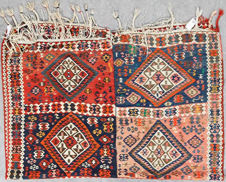 KELIM, Antik Nordvästpersisk, ca 215x155 cm.