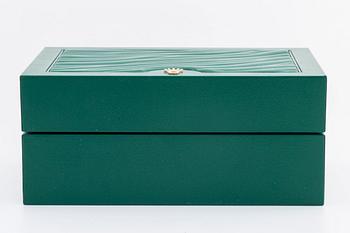 ROLEX, Oyster Perpetual Date, Submariner (1000ft = 300 m), Chronometer, wristwatch, 40 mm.