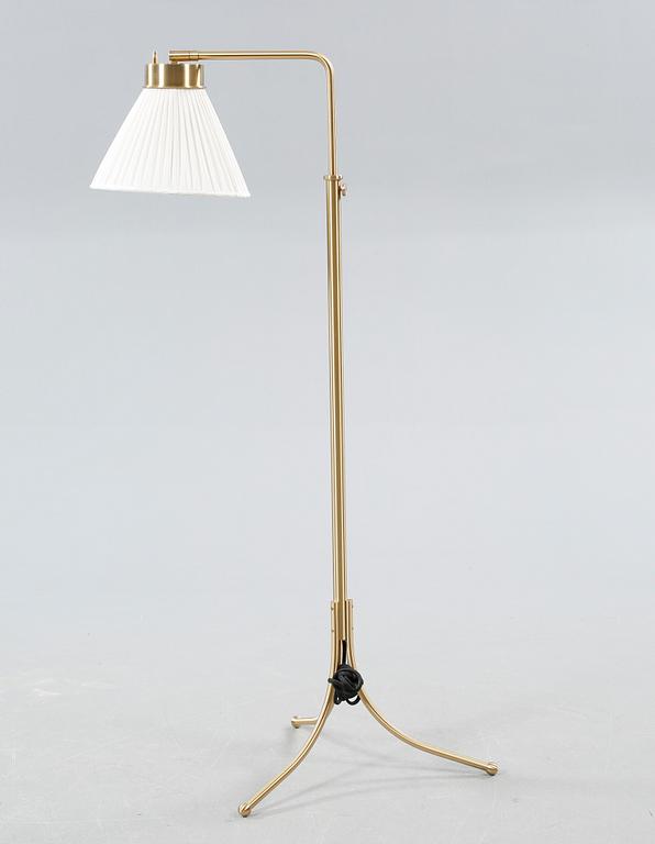 JOSEF FRANK, a floor lamp, model "1842", Firma Svenskt Tenn, 2013.