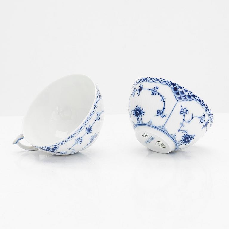 Royal Copenhagen, A 11- piece porcelain tea service 'Musselmalet'.