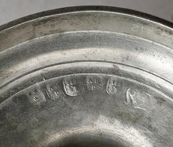LJUSSTAKAR, 2 st, snarlika, tenn, Adolph Helledaij, Jönköping 1796/1799.