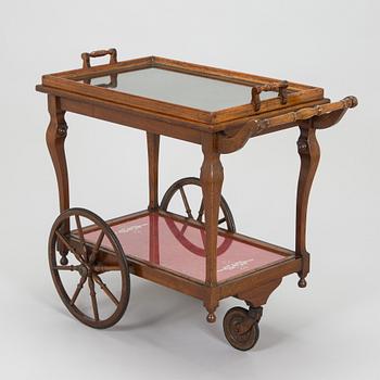 Serving trolley, England around the mid-20th century.