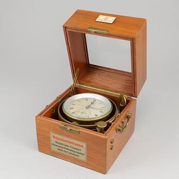 A ship chronometer, GUB VEB Glashütter Uhrenbetriebe, Germany, second half of the 20th century.