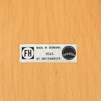 Hans J. Wegner, matgrupp, sju delar, "Hjerte-set", Fritz Hansen, Danmark, 1965.