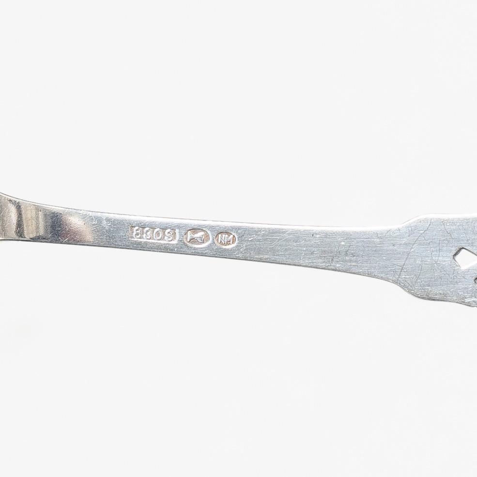 Bestick, 14 st, samt tesil, silver, mestadels Sverige och Norge, 1900-tal.