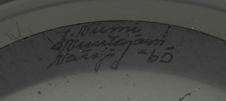 SKÅL, glas, sign. J. Niemi Notsjö Nuutajärvi -65 samt FLASKA.