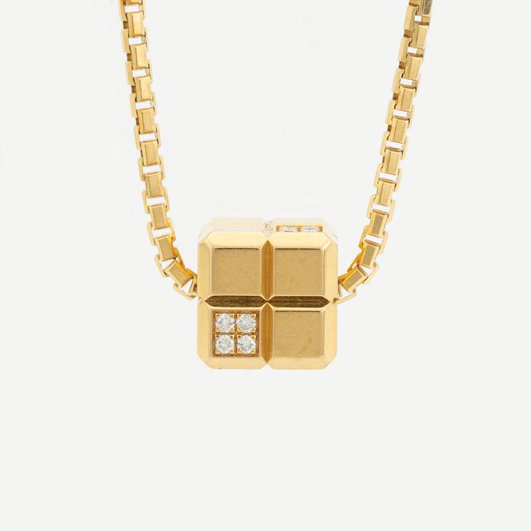 18K gold and brilliant cut diamond "ice cube" necklace, Chopard.
