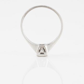 RING, med briljantslipad diamant 0.14 ct.