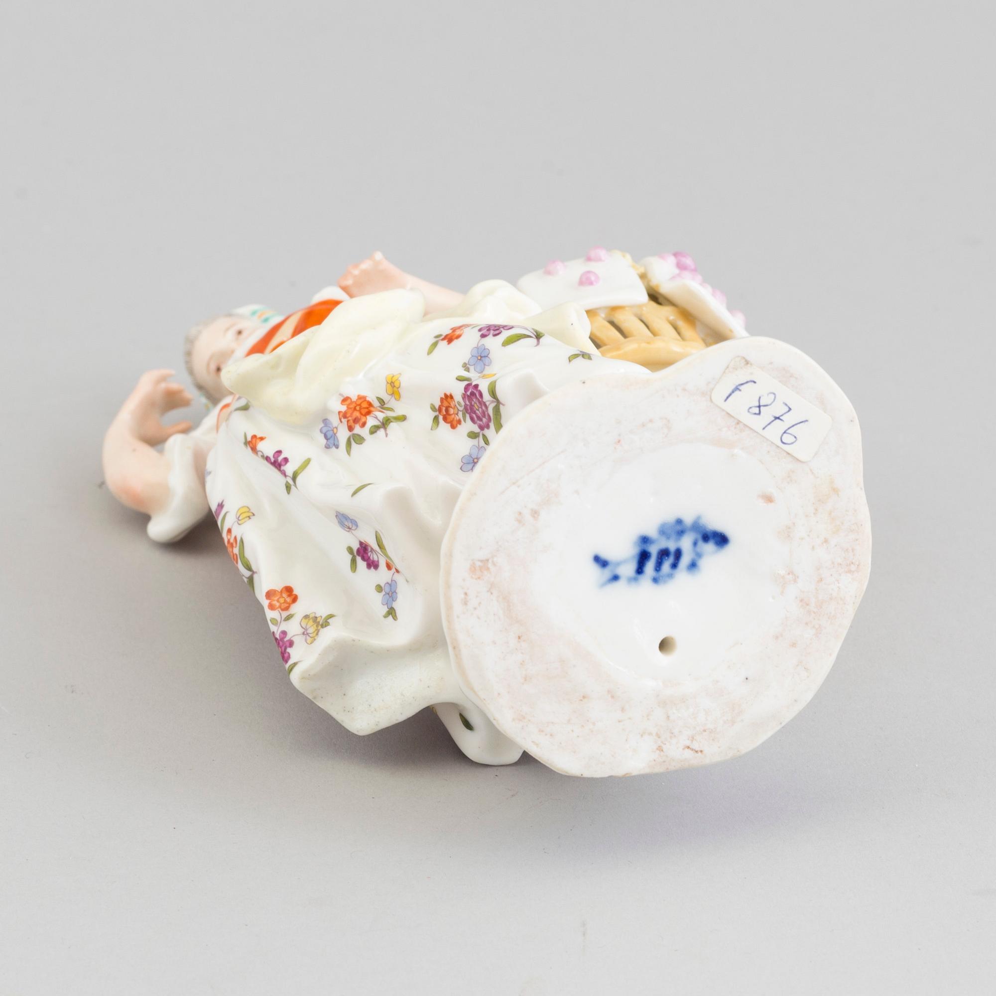 A Nyon porcelain figure, Schweitz, early 19th Century.