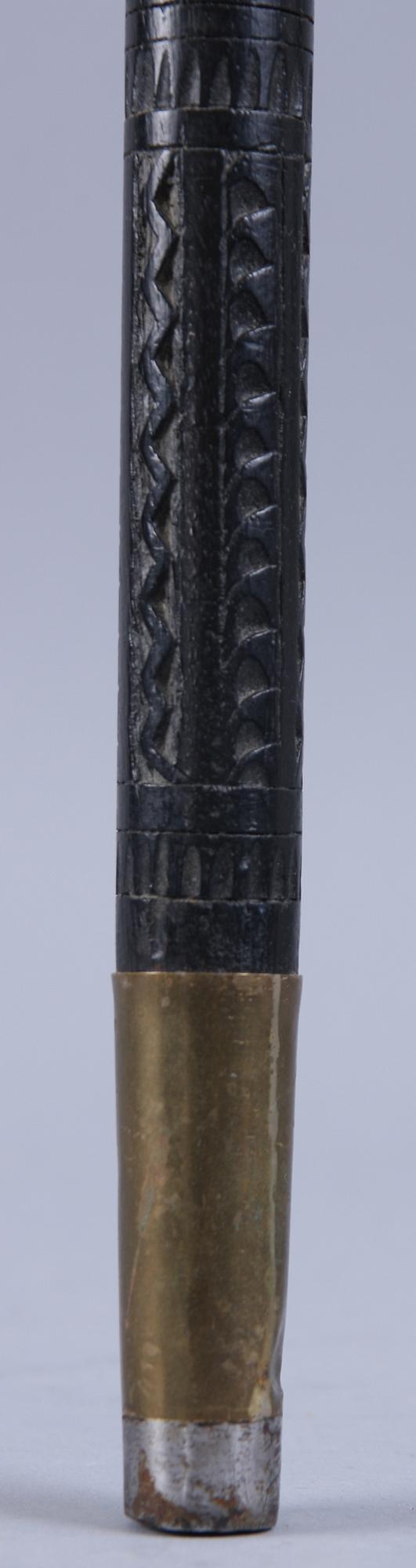 KÄPP, trä, metall samt benliknande material, 1900-tal.