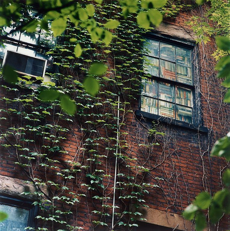 Ann-Sofi Sidén, "53 W. 9th Street, (blocked windows outside), 1994 - 2004".