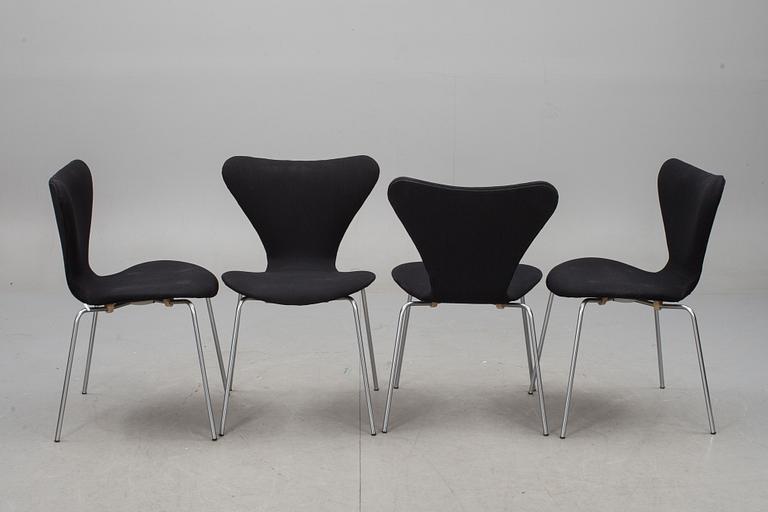 STOLAR, 4st, "Sjuan", Arne Jacobsen, Fritz Hansen.