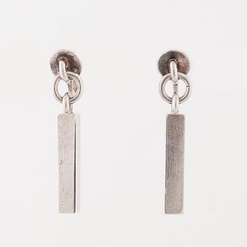 WIWEN NILSSON, Lund, 1954, a pair of earrings.