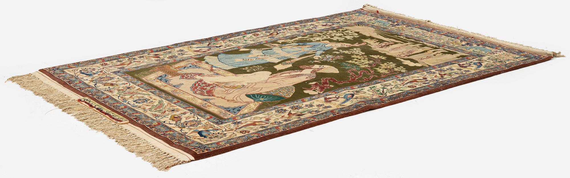 An Isfahan rug, Central Persia, c. 162 x 104 cm.
