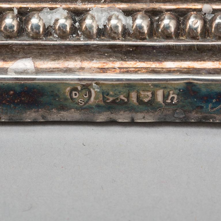 LJUSSTAKAR, ett par, silver, London, England, 1963-64.