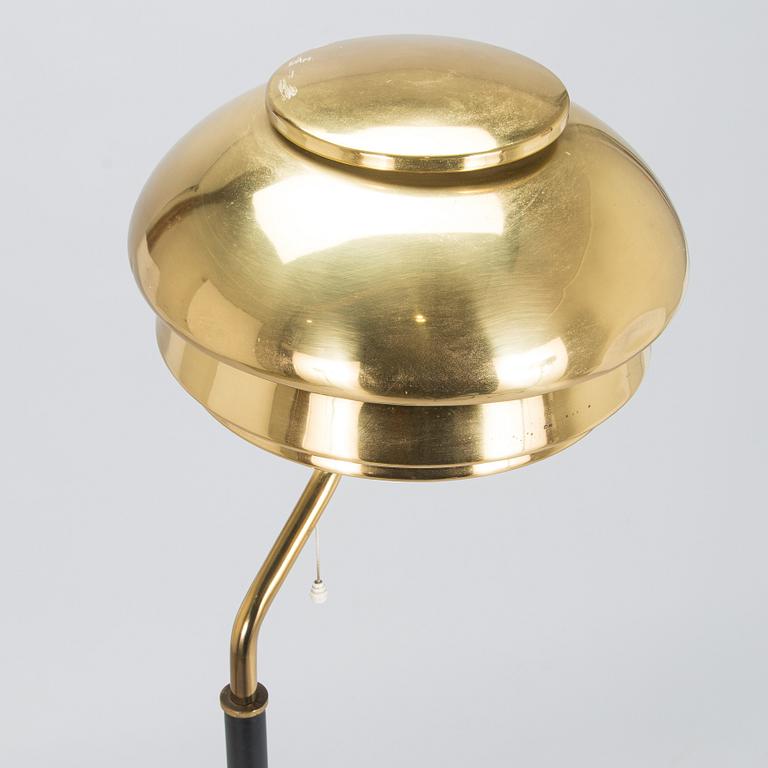 Alvar Aalto, golvlampa, modell A808, Valaistustyö.