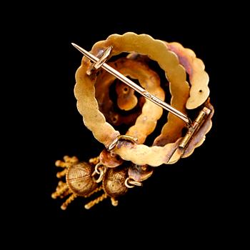 BROSCH, 14 k guld. Vikt 11 g.