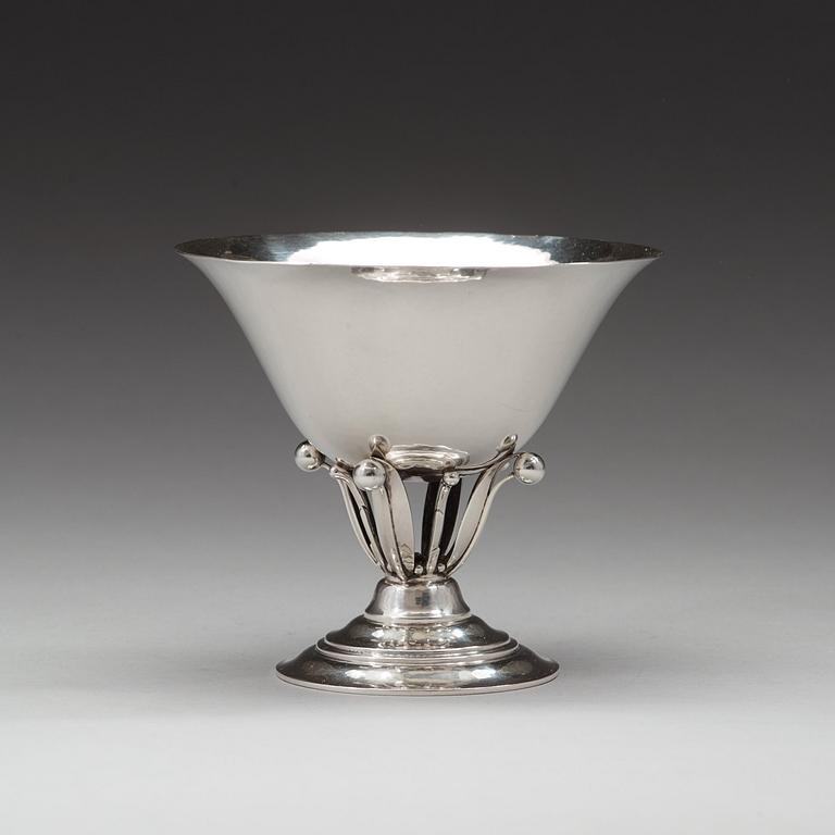 JOHAN ROHDE, skål, Georg Jensen, Köpenhamn 1925-32, sterling, design nr 17B.