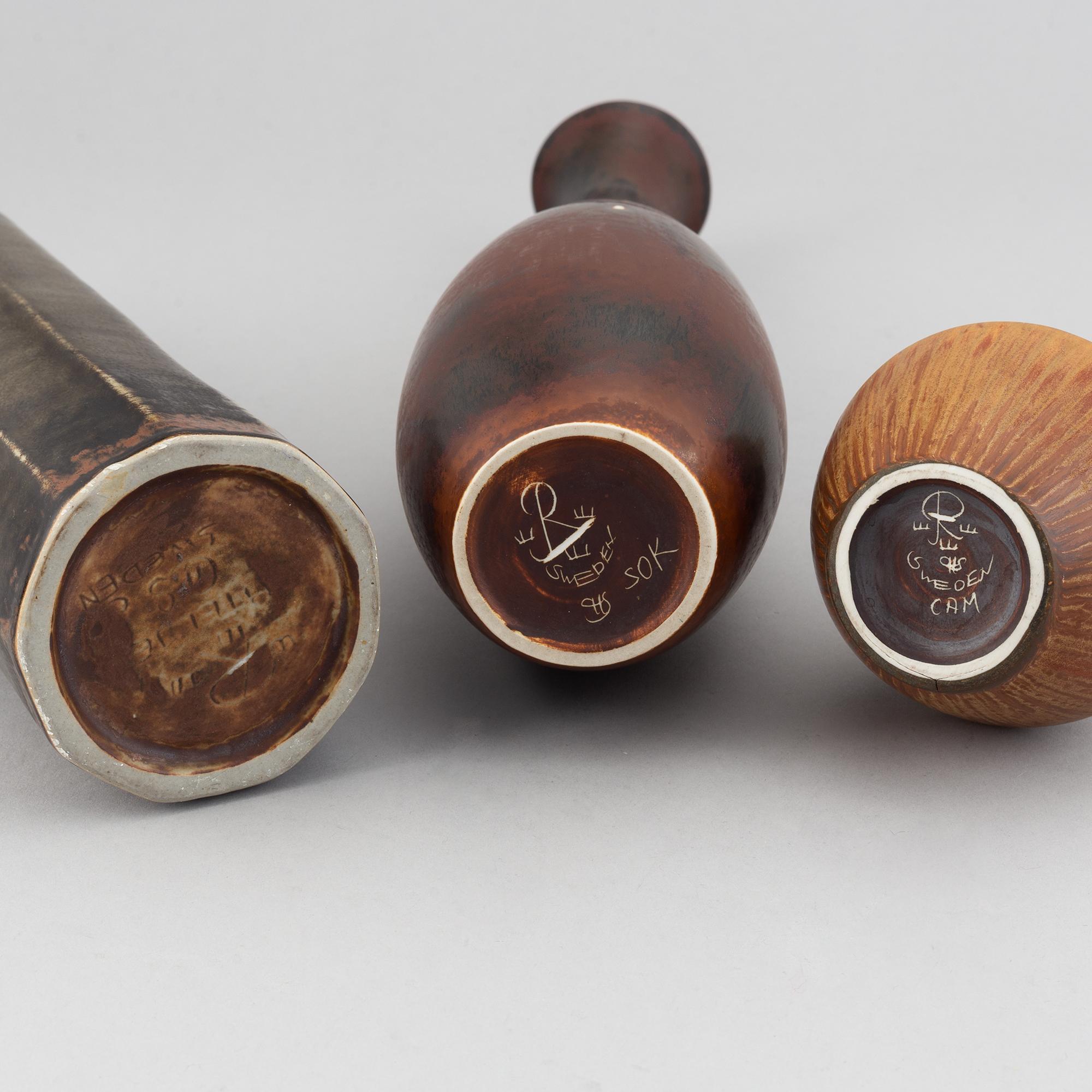 Carl-Harry Stålhane, a set of three stoneware vases, 1950/60s.