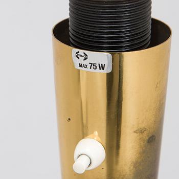 Lisa Johansson-Pape, pöytävalaisin, Stockmann Orno, 1900-luvun puoliväli.