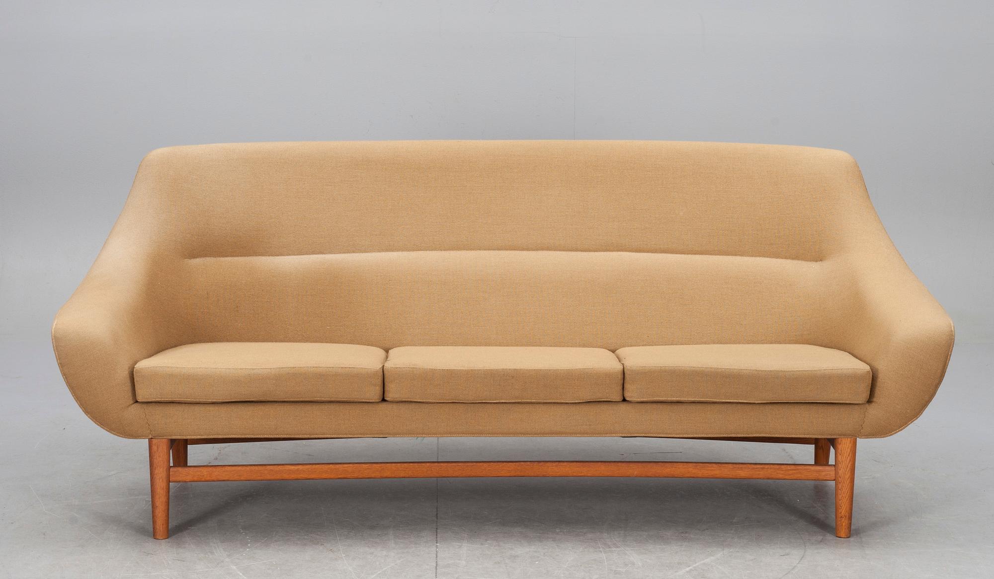 SOFFA, 1900-talets mitt.