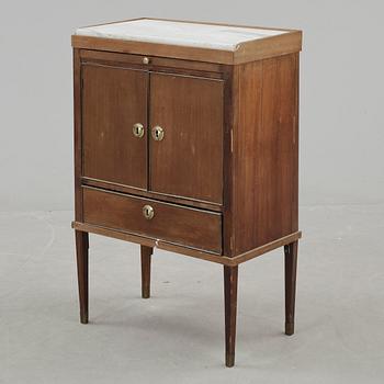 POTTSKÅP, sengustavianskt, tidigt 1800-tal.