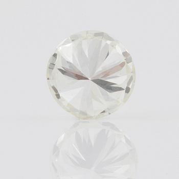 An unmounted 4.04 ct diamond. Quality L/VS1, very good cut, according to HRD certificate.