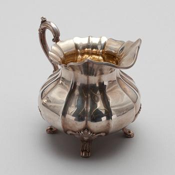 KAFFESERVIS, 3 delar, silver, Kultakeskus, Tavastehus 1942-1947. Tot. vikt ca 1317g.