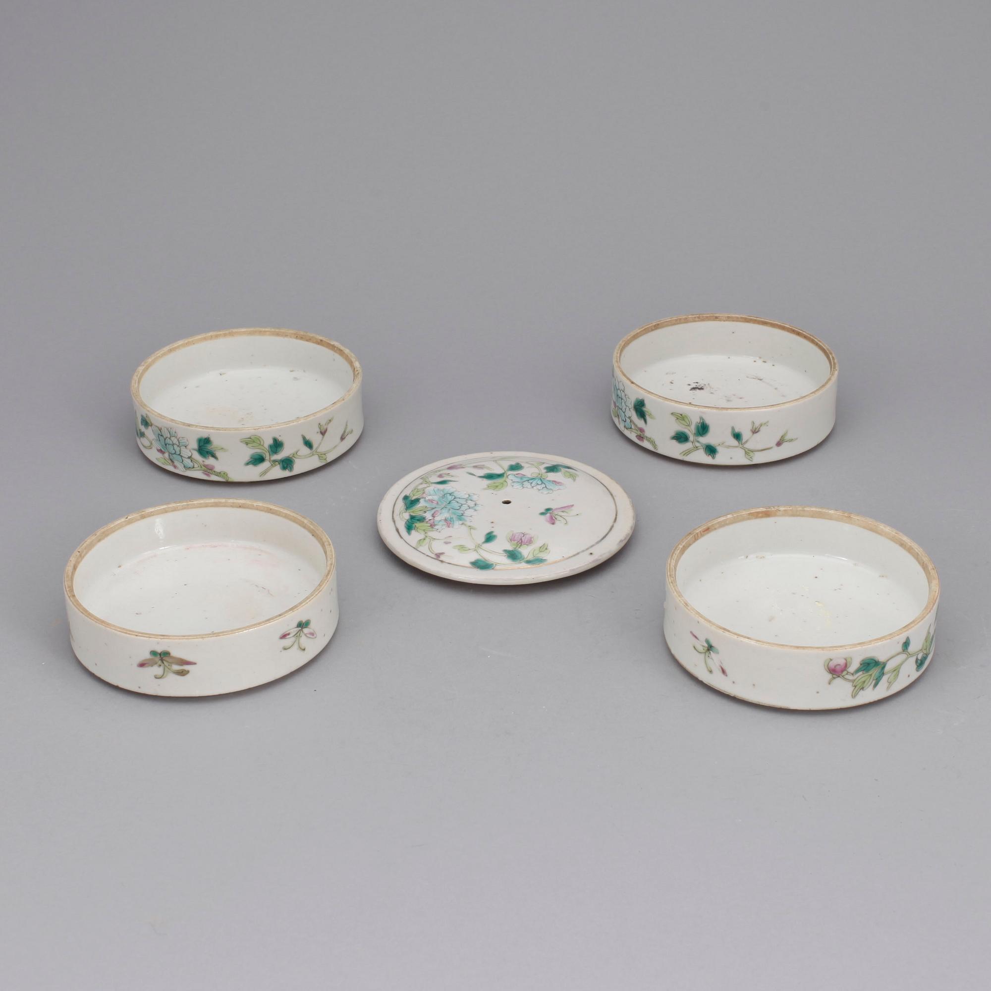 PARTI PORSLIN, 4 delar. Kina. 1800/1900-tal.