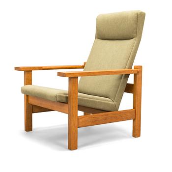 Hans J Wegner, a mid- 20th century 'GE-163A', armchair for  Getama, Gedsted, Denmark.