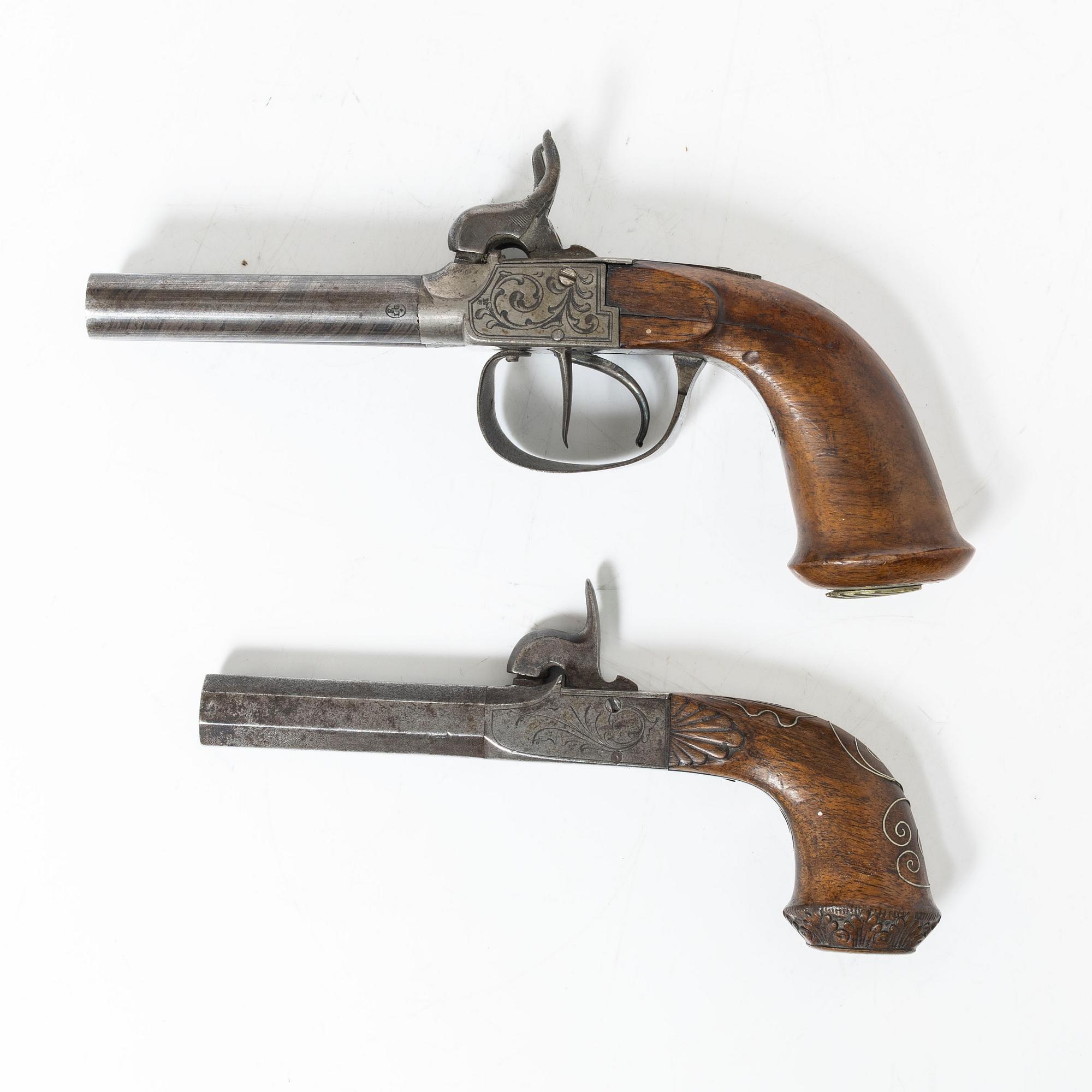 Slaglåspistoler 2 st, belgiska, 1800-talets mitt.